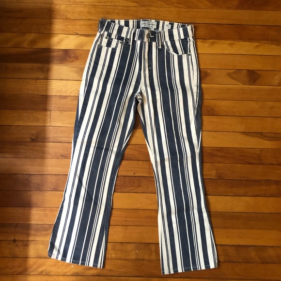 Lucky Brand bootcut denim - Picture 2 of 5